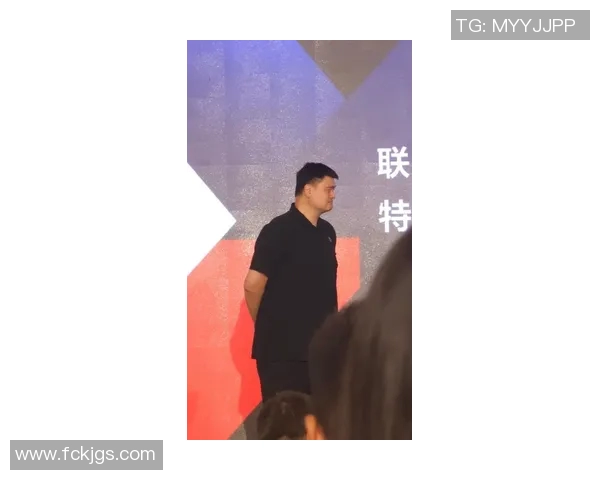 姚明为慈善事业慷慨解囊捐款金额引发社会广泛关注与讨论
